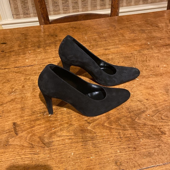 Pauw from Amsterdam black suede pumps. 38-1/2. Brand new. - Picture 4 of 6